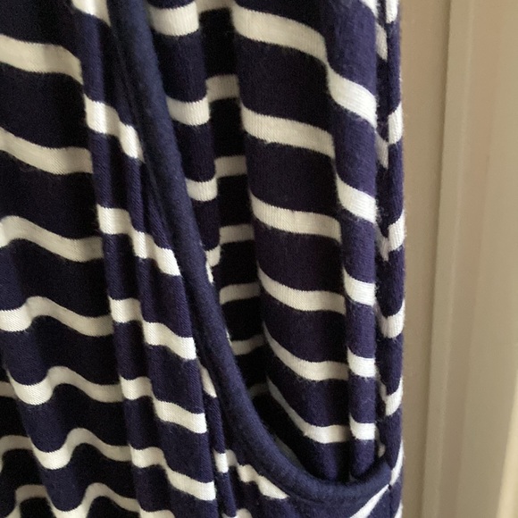 Striped maxi dress with pockets - Picture 2 of 7